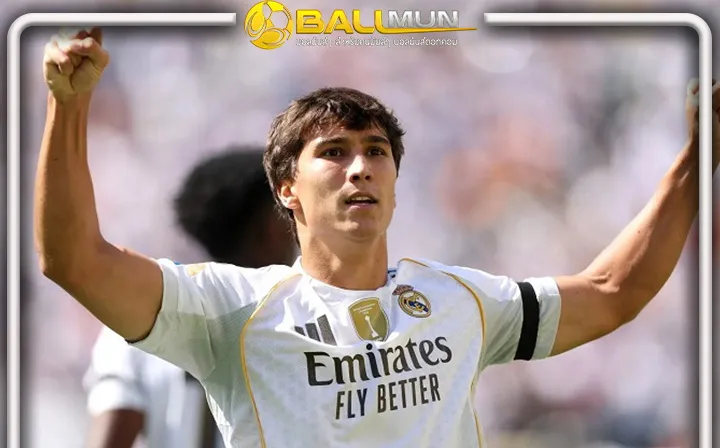 ดูบอลสด ราชันดัน การ์เซีย เล่นชุดใหญ่เต็มตัว พร้อมมอบหมายเลข 9 ให้เจ้าตัวสานต่อตำนาน