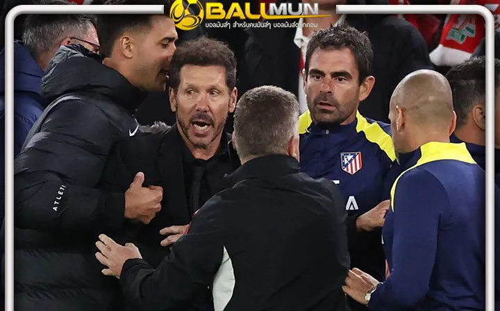 ดูบอลสด ซิเมโอเน่ เดือดจวกแฟนหงส์ ดูหมิ่นตนตลอด หลังพ่ายท้ายเกมแบบเจ็บแสบ แชมเปี้ยนส์ลีก