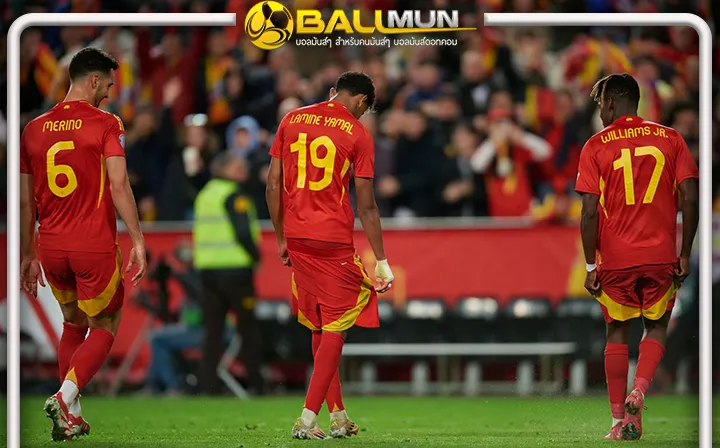 ดูบอลสด ตอกหน้า ฟาน เดอ ฟาร์ท  ยามาลยียวน ถกกางเกงลงเพื่อตอบโต้ คำวิจารณ์ จากตำนานอัศวินสีส้ม