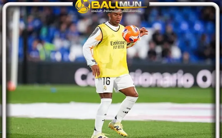 ดูบอลสด เอนดริค รับกำลังรอพิจารณาอนาคตตัวเอง หลังไม่ได้รับโอกาสกับชุดขาวเลยเวลานี้